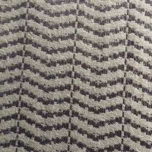 Herringbone lightweight wool scarf
2 sides